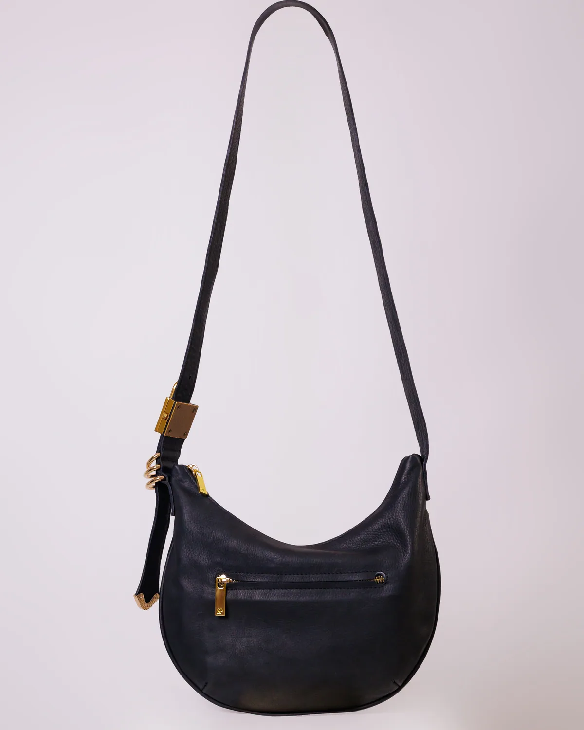 Zoé Hobo en color negro piel lisa, foto 2